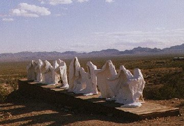 'Rhyolite' ... NO PICTURE ? ... PLEASE DROP ME A MESSAGE !